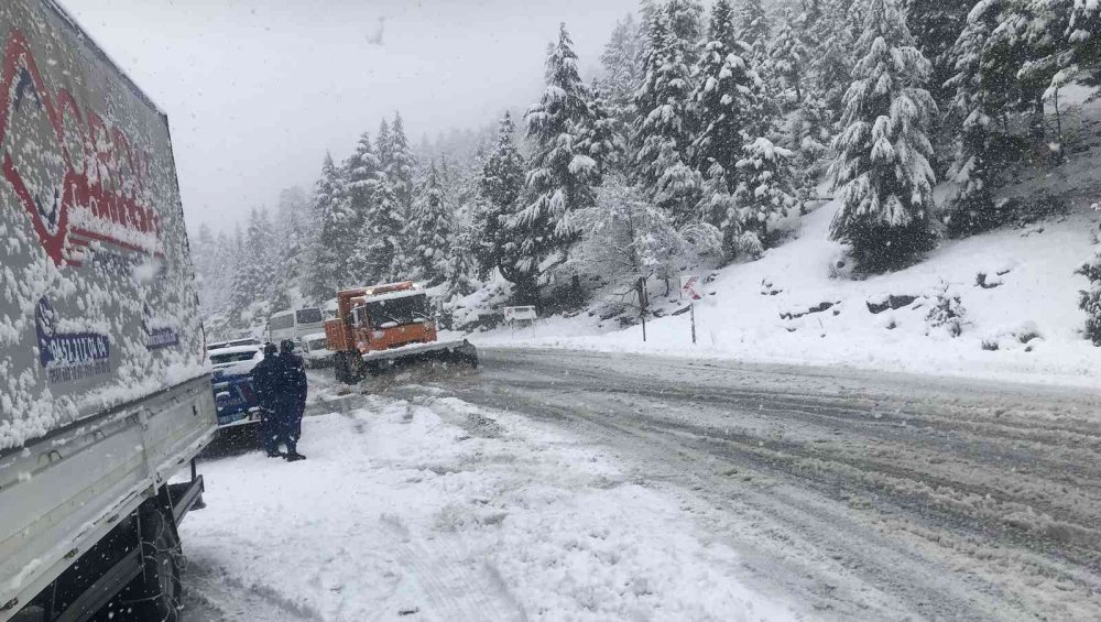 Alacabel de son durum Konya dan yola çıkan tırlara izin verilmiyor