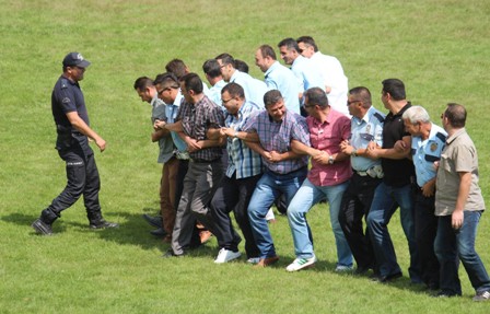 Polise Çevik Kuvvet eğitimi 6