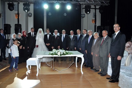 Büyükhelvacıgil’in düğünü böyle olur 11