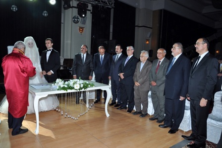 Büyükhelvacıgil’in düğünü böyle olur 8