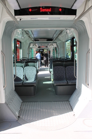 Yeni tramvay görücüye çıktı  8