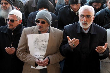 Konya’da, Abdülkadir Molla’nın idamı protesto edildi 6