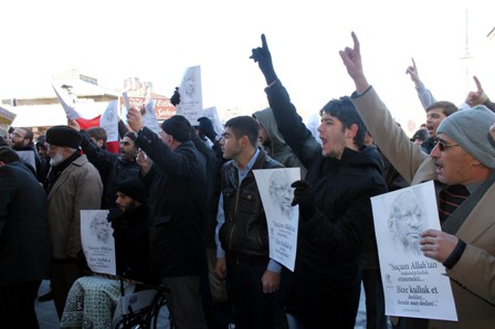 Konya’da, Abdülkadir Molla’nın idamı protesto edildi