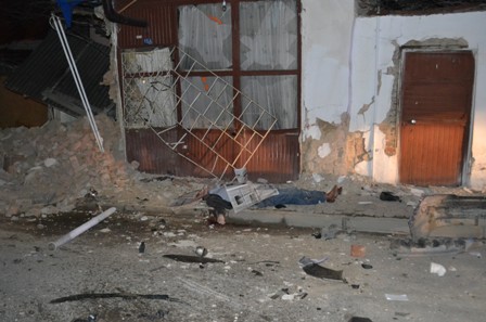Yoldan Çıkan Otomobil Duvara Çarptı: 1 Ölü, 1 Yaralı