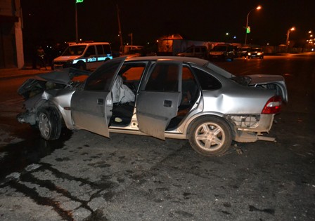 Yoldan Çıkan Otomobil Duvara Çarptı: 1 Ölü, 1 Yaralı 7