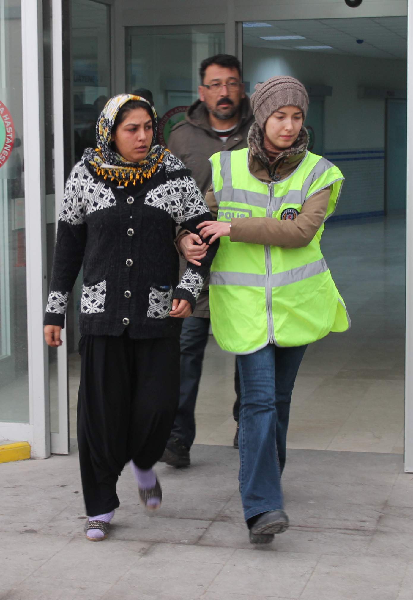 Uyuşturucuya 700 polisle şafak baskını: 65 gözaltı 11