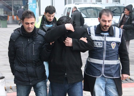 Uyuşturucuya 700 polisle şafak baskını: 65 gözaltı 12