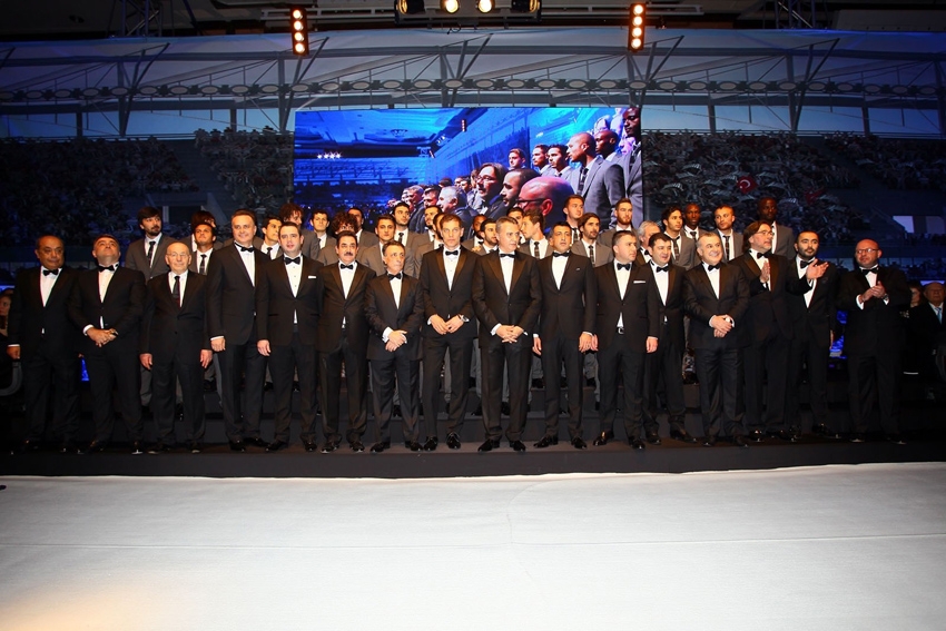 İŞTE BEŞİKTAŞ'IN YENİ STADI VODAFONE ARENA 17