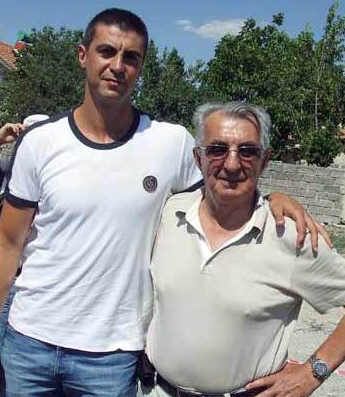 Kuşum Aydının şaşırtan askerlik fotoğrafı 16