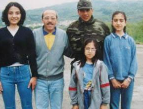 Kuşum Aydının şaşırtan askerlik fotoğrafı 8