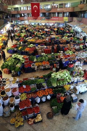 Asırlık Kadınlar Pazarı'nın son "kadın" pazarcıları 9