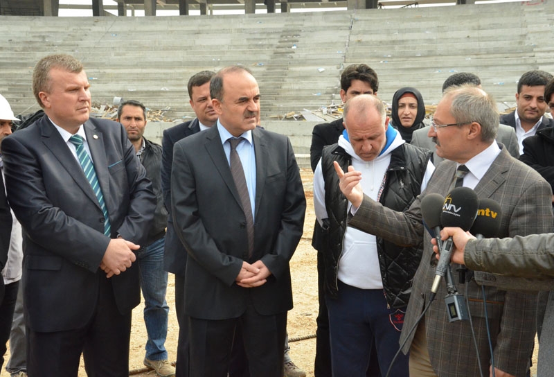 KONYASPORLU FUTBOLCULAR YENİ KONYA STADI'NI GEZDİ 10
