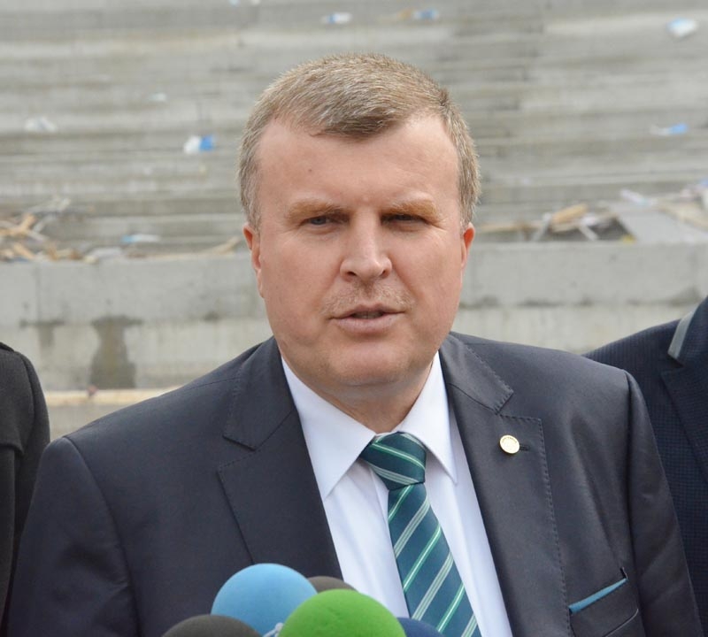 KONYASPORLU FUTBOLCULAR YENİ KONYA STADI'NI GEZDİ