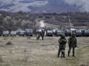 RUS ASKERLERİ KIRIM'DA