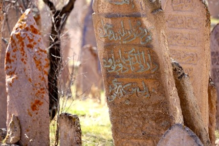 Tarihi mezar taşları kültürel zenginliğin izlerini taşıyor 9
