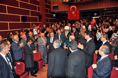 Bakan Eroğlu Akşehir'de vatandaşla buluştu 2