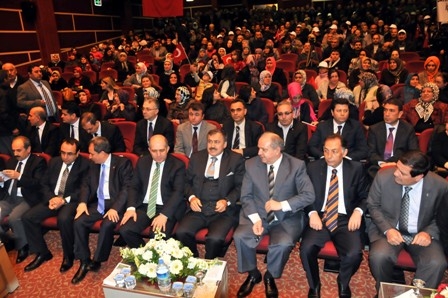 Bakan Eroğlu Akşehir'de vatandaşla buluştu 3