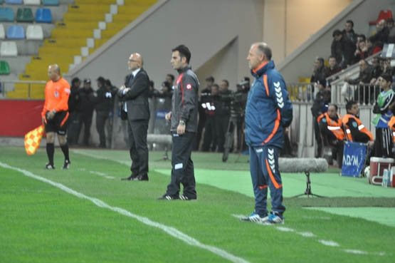 KAYSERİ ERCİYESSPOR:1 - TORKU KONYASPOR:0 33