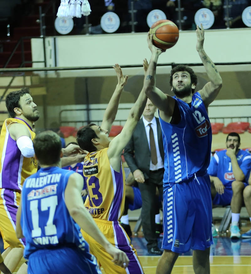 ROYAL HALI GAZİANTEP :73 - TORKU SELÇUK ÜNİVERSİTESİ:74