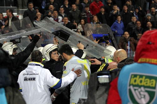 TRABZONSPOR  - FENERBAHÇE MAÇI OLAYLI BİTTİ 49