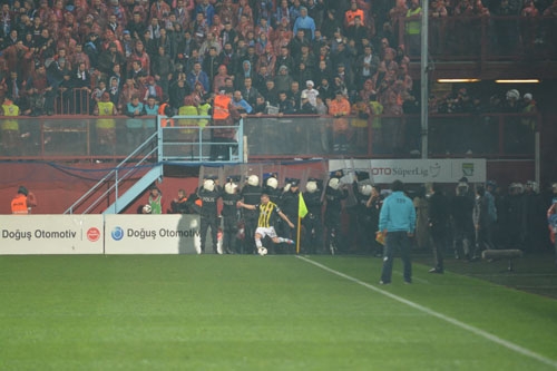 TRABZONSPOR  - FENERBAHÇE MAÇI OLAYLI BİTTİ 61