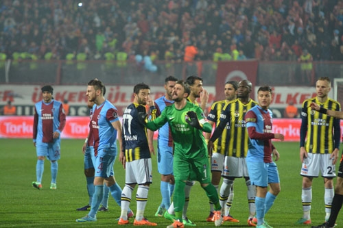 TRABZONSPOR  - FENERBAHÇE MAÇI OLAYLI BİTTİ 69