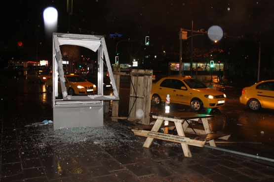 GEZİCİLER GERİ DÖNDÜ! YAKTILAR.. YIKTILAR... 109