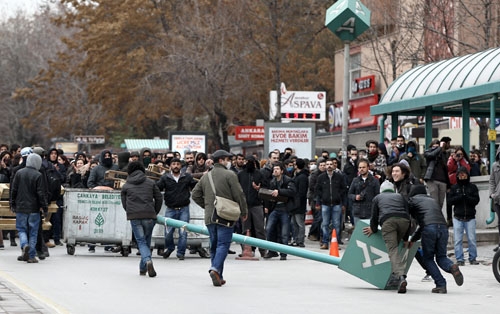 GEZİCİLER GERİ DÖNDÜ! YAKTILAR.. YIKTILAR... 14