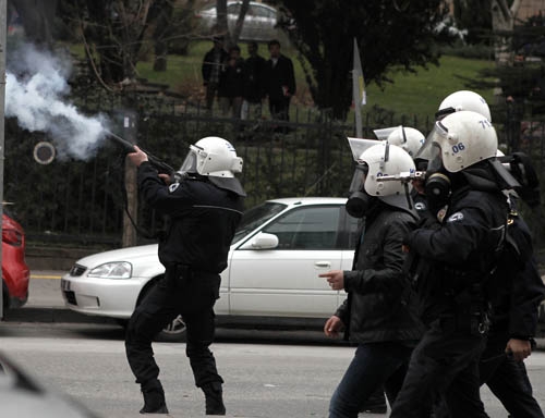 GEZİCİLER GERİ DÖNDÜ! YAKTILAR.. YIKTILAR... 19