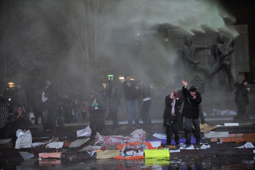 GEZİCİLER GERİ DÖNDÜ! YAKTILAR.. YIKTILAR... 25