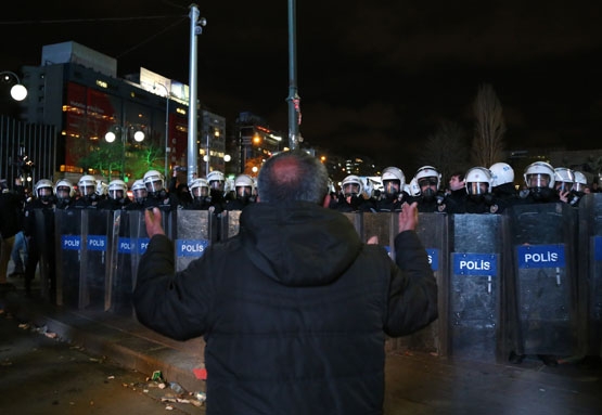 GEZİCİLER GERİ DÖNDÜ! YAKTILAR.. YIKTILAR... 31