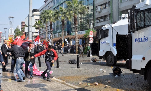 GEZİCİLER GERİ DÖNDÜ! YAKTILAR.. YIKTILAR... 47