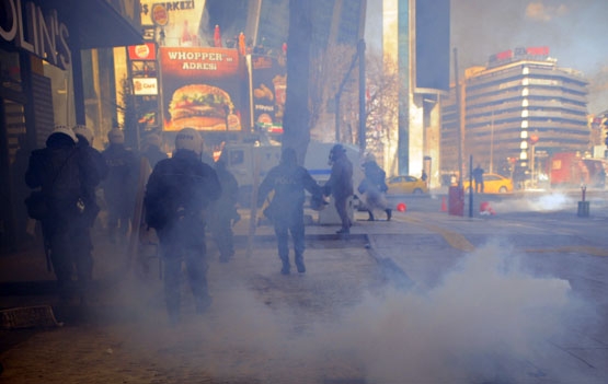 GEZİCİLER GERİ DÖNDÜ! YAKTILAR.. YIKTILAR... 53