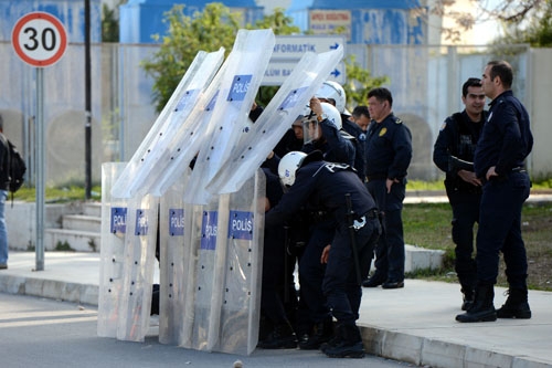 GEZİCİLER GERİ DÖNDÜ! YAKTILAR.. YIKTILAR... 7