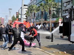 GEZİCİLER GERİ DÖNDÜ! YAKTILAR.. YIKTILAR...