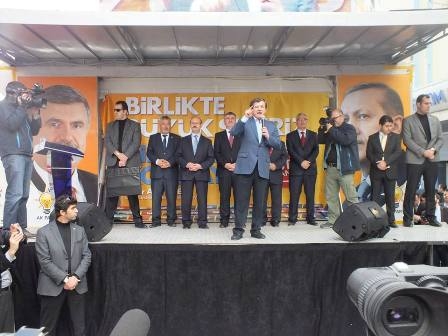 Davutoğlu Kulu'ya çıkarma yaptı 13