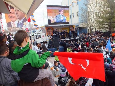 Davutoğlu Kulu'ya çıkarma yaptı 8