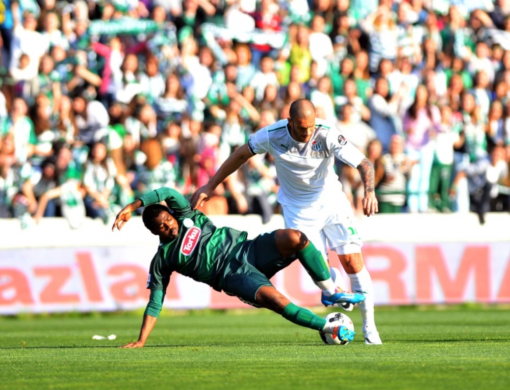 BURSASPOR:1 - TORKU KONYASPOR:2