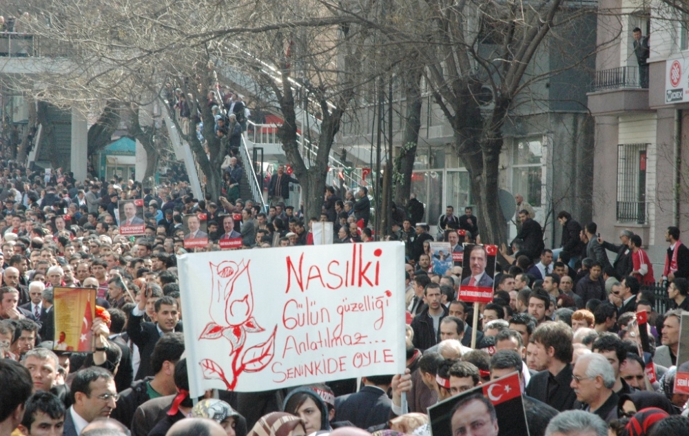 MUHSİN YAZICIOĞLU FOTOĞRAFLARI (ZAMAN TÜNELİNDE YOLCULUK) 43