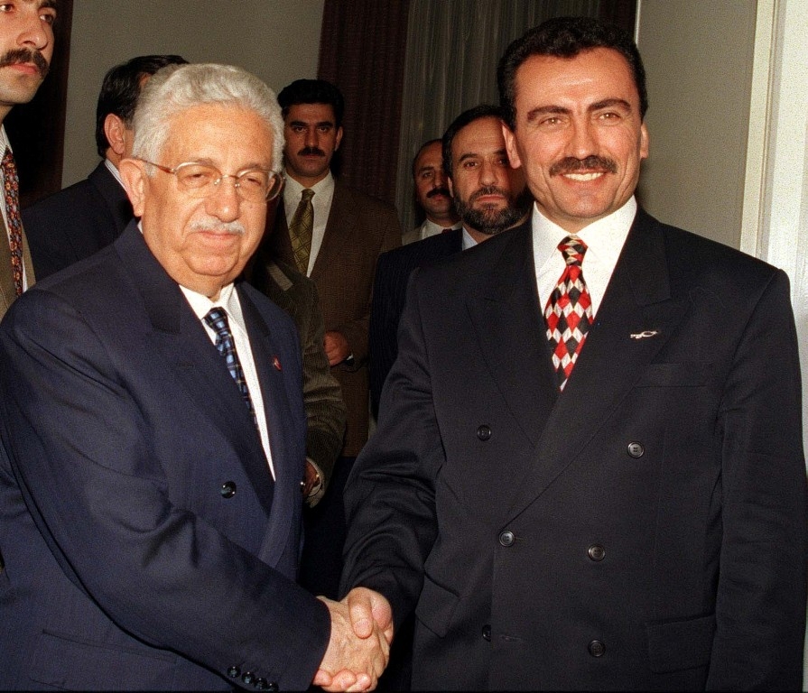 MUHSİN YAZICIOĞLU FOTOĞRAFLARI (ZAMAN TÜNELİNDE YOLCULUK) 9