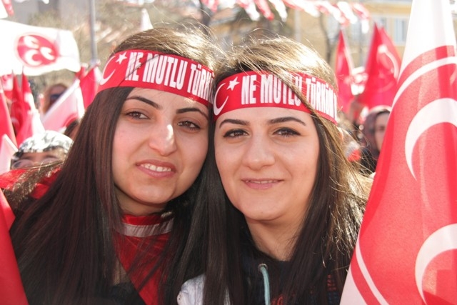 Seçim meydanları rengarenk 117