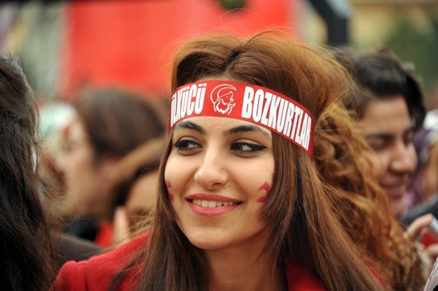 Seçim meydanları rengarenk 13