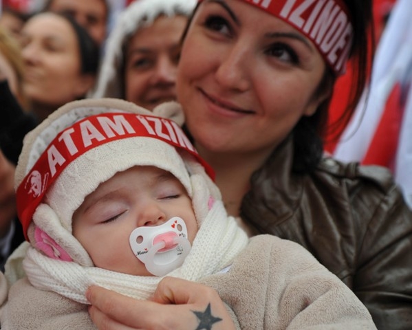 Seçim meydanları rengarenk 177