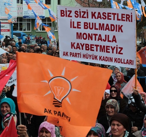 Seçim meydanları rengarenk 192