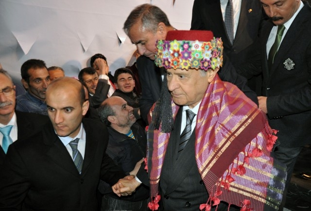 Seçim meydanları rengarenk 20