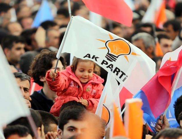 Seçim meydanları rengarenk 28