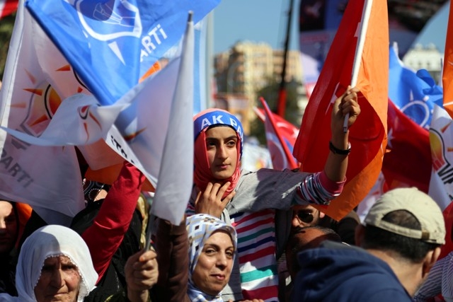 Seçim meydanları rengarenk 34