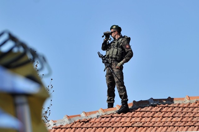 Seçim meydanları rengarenk 71