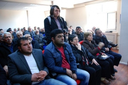 75 oyla Belediye Başkanlığını kaybedince ağladılar