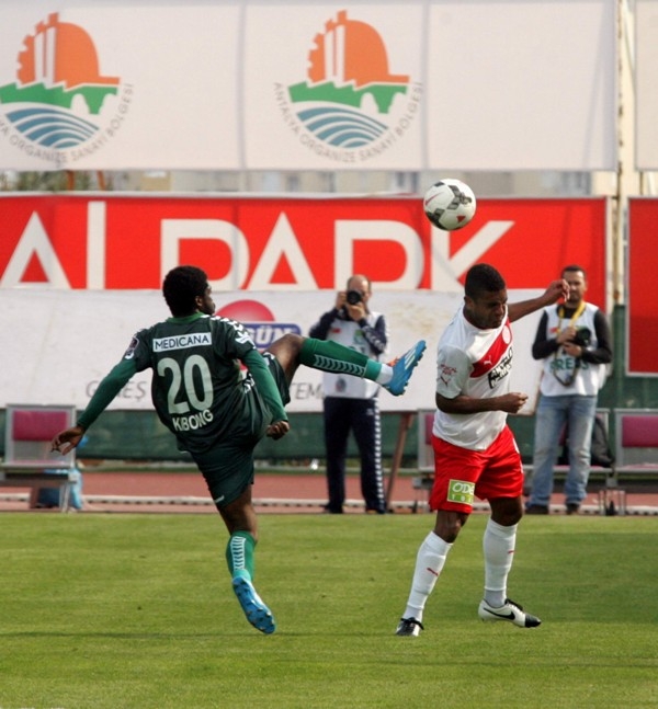 MP ANTALYASPOR: 1 - TORKU KONYASPOR:1 16